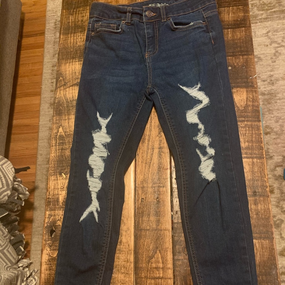 Wild flower ripped/distressed skinny jeans